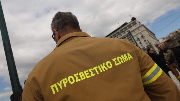 Εκτός προσλήψεων 600 εποχικοί πυροσβέστες εν μέσω αντιπυρικής περιόδου