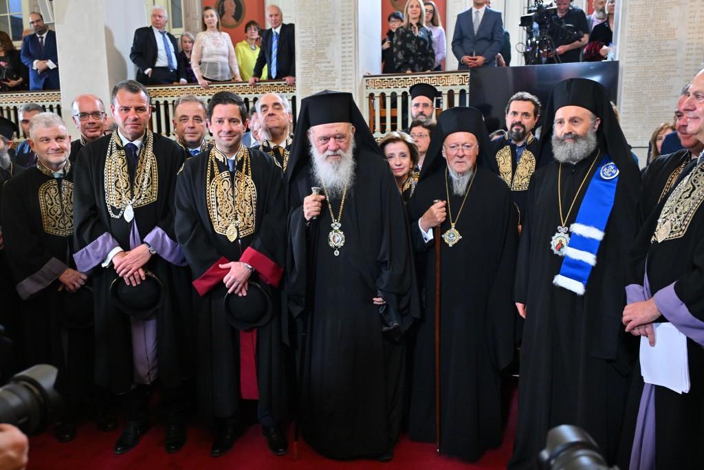Αναγόρευση Αρχιεπισκόπου Αυστραλίας Μακαρίου ως Επίτιμου Διδάκτορα της Θεολογικής Σχολής του ΕΚΠΑ