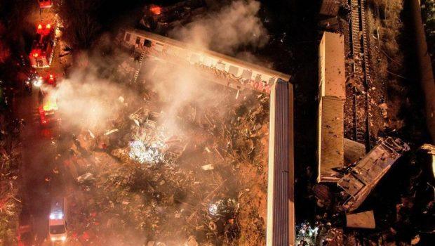 Τέμπη: Έκθεση αποκλείει τα έλαια σιλικόνης ως αιτία της πυρόσφαιρας - Συζήτηση για την τραγωδία στο Ευρωκοινοβούλιο