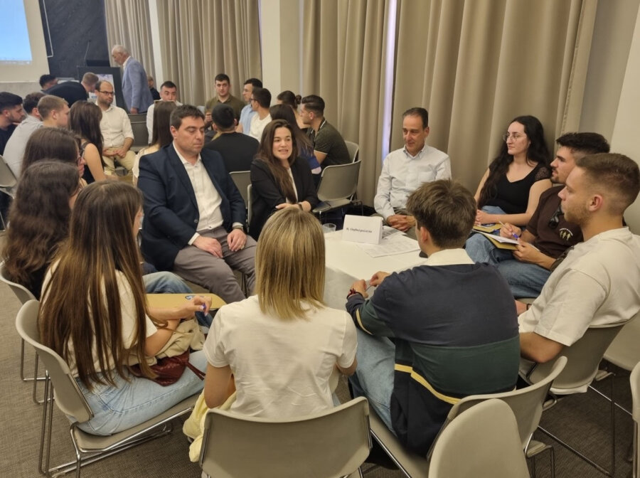 «Ημερίδα Ιατρικών Ειδικοτήτων»: Καθοριστικά βήματα για το μέλλον των νέων γιατρών