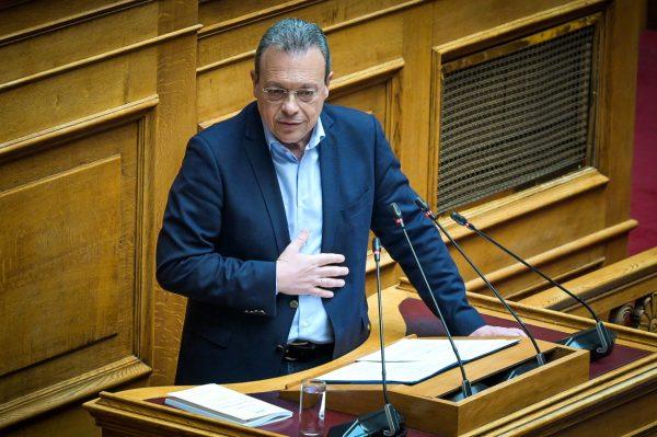 Φάμελλος για «Ομάδα Αλήθειας»: Εάν στελέχη της ΝΔ πληρώνονταν από ιδιωτικές εταιρείες είναι παράνομη χρηματοδότηση