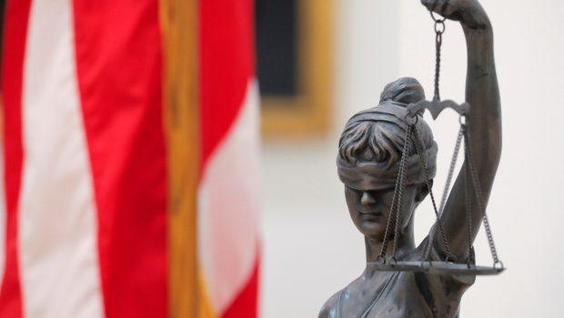 ΗΠΑ: Ανησυχία προκαλούν ανεπιθύμητες παραδόσεις πίτσας στα σπίτια δικαστών - «Απειλή για την ασφάλειά μας»