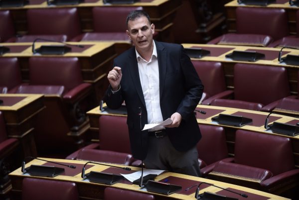 Καραμέρος: Το πόρισμα Καρώνη έχει πάρα πολλές αντιφάσεις - Η ΝΔ κάνει δολοφονίες χαρακτήρων