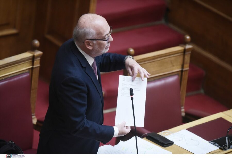 Θύελλα αντιδράσεων για την τροπολογία της «νύχτας» για την κατοχή αλλοδαπών εταιρειών από συζύγους πολιτικών