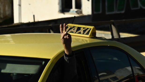 Κινητοποίηση του ΣΑΤΑ στο «Ελ. Βενιζέλος» - Καταγγέλλει «παράνομη πιάτσα»