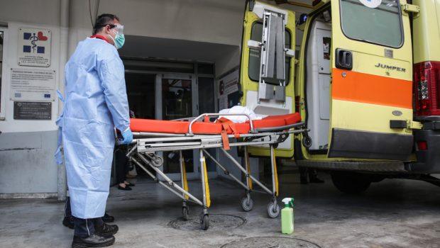 Ξεκίνησε σήμερα στον Ευαγγελισμό η εφαρμογή για το βραχιολάκι στις εφημερίες