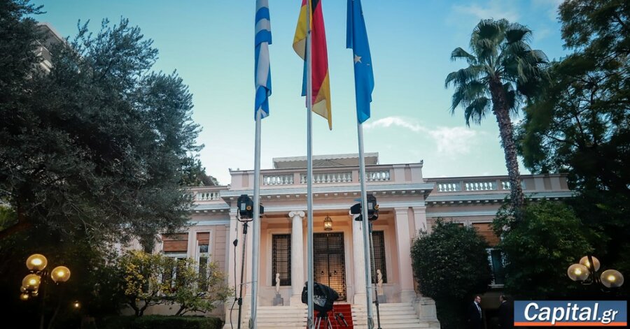 Η κούρσα ενίσχυσης των συμμαχιών της Ελλάδας σε...
