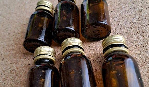Ελεύθερη η ογκολόγος με τα μαντζούνια – Ξεσπούν οι συγγενείς θυμάτων