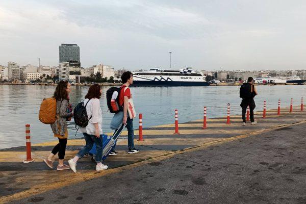 Κικίλιας: Καμία αύξηση στα ακτοπλοϊκά μέχρι τέλος του έτους - 40 εκατ. τον Μάιο για το μεταφορικό ισοδύναμο