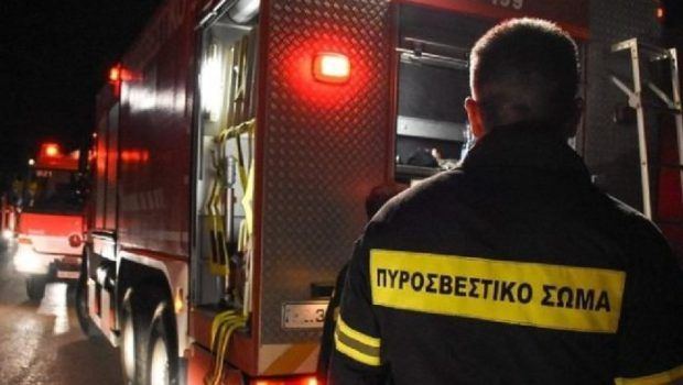 Φωτιά σε διαμέρισμα στον Πειραιά