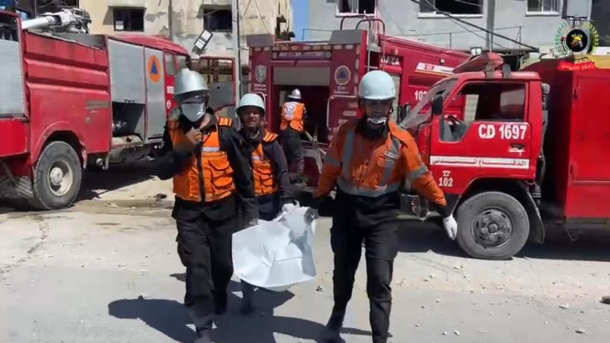 Ανείπωτη θλίψη στη Γάζα: Ισραηλινό αεροπορικό πλήγμα εξολόθρευσε εννέα από τα δέκα παιδιά μιας οικογένειας