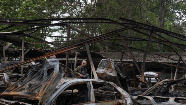 Ουκρανία: Έξαλλος ο Ζελένσκι με τη στάση του Τραμπ - Η «αμερικανική σιωπή» εξοργίζει...