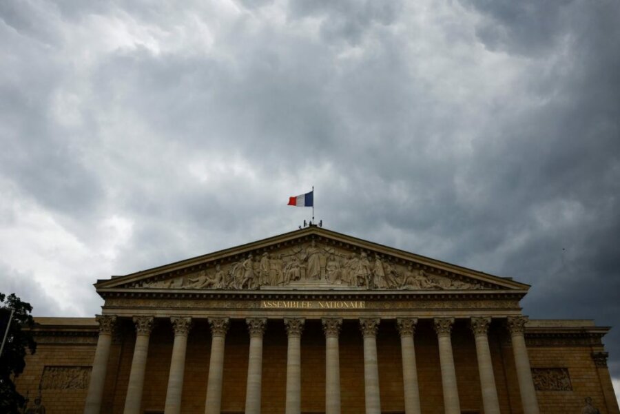 Γαλλία: Το κοινοβούλιο ψήφισε τη νομιμοποίηση του υποβοηθούμενου θανάτου