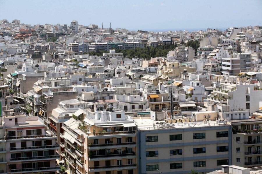 CNN για Αθήνα: Η πιο καυτή πόλη της Ευρώπης ετοιμάζεται για ένα «ζεματιστό» καλοκαίρι