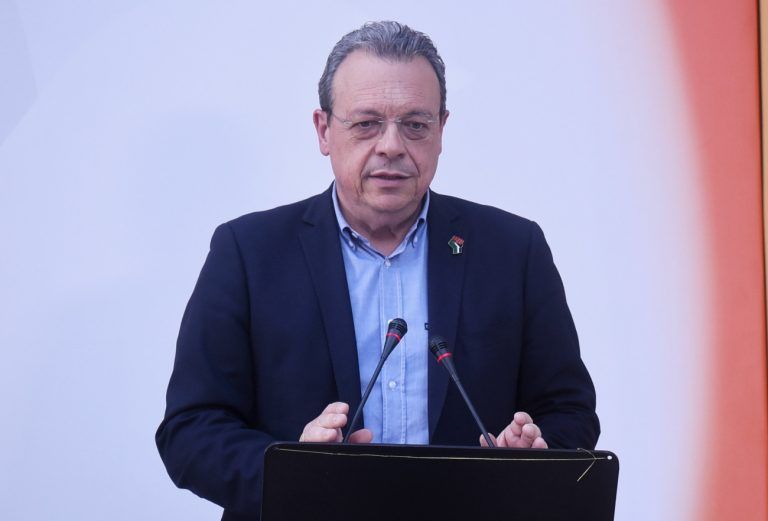 Φάμελλος: Υπάρχουν μεγάλα οικονομικά σκάνδαλα εν γνώσει και με ευθύνη των υπουργών