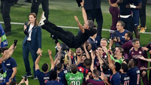 Ο Λουίς Ενρίκε έχει το απόλυτο σε 11 τελικούς (pics+vid)