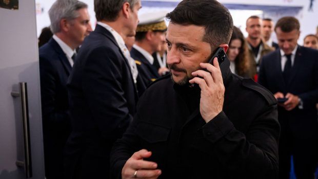 Ζελένσκι: Επιβεβαίωσε ότι η Ουκρανία θα πάρει μέρος στις συνομιλίες με τη Ρωσία στην Κωνσταντινούπολη