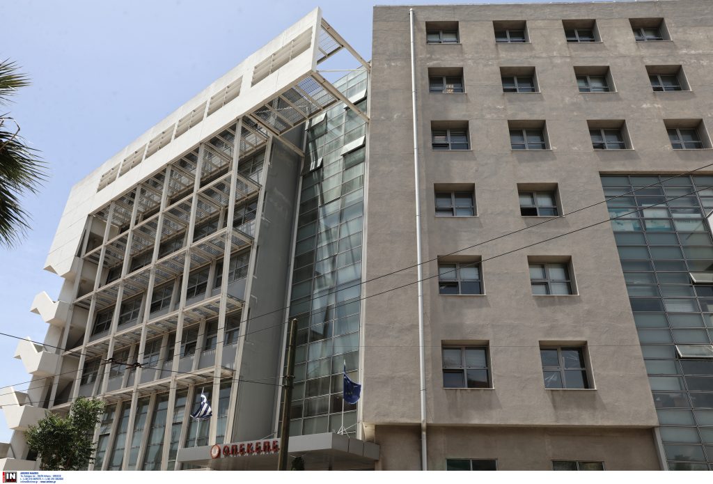 ΟΠΕΚΕΠΕ: Τρέχει να προλάβει εξελίξεις το Μαξίμου