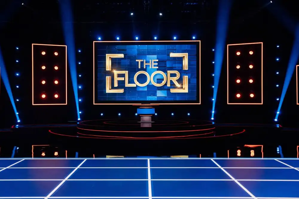 Ο Γιώργος Λιανός παρουσιαστής του The Floor - Η επίσημη ανακοίνωση του ΣΚΑΪ για το νέο τηλεπαιχνίδι