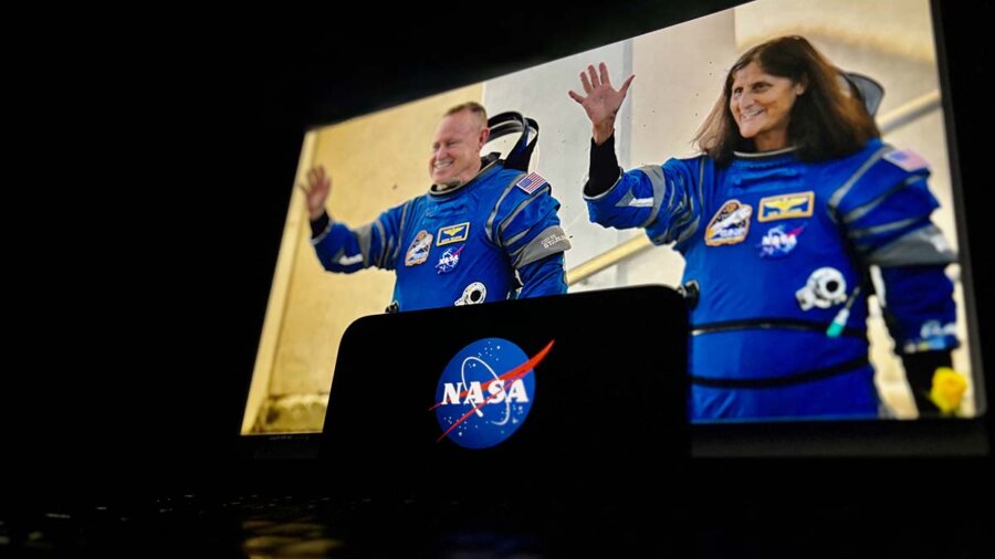 Σε φόρμα οι αστροναύτες της NASA που είχαν μείνει 9 μήνες στο διάστημα