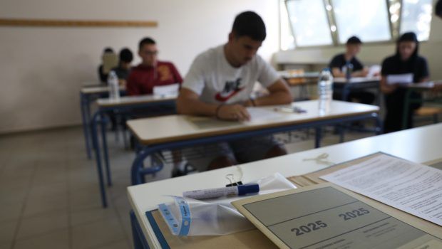 Βάλε λίγο λεμόνι στο νερό σου… Και θα δεις τι θα γίνει