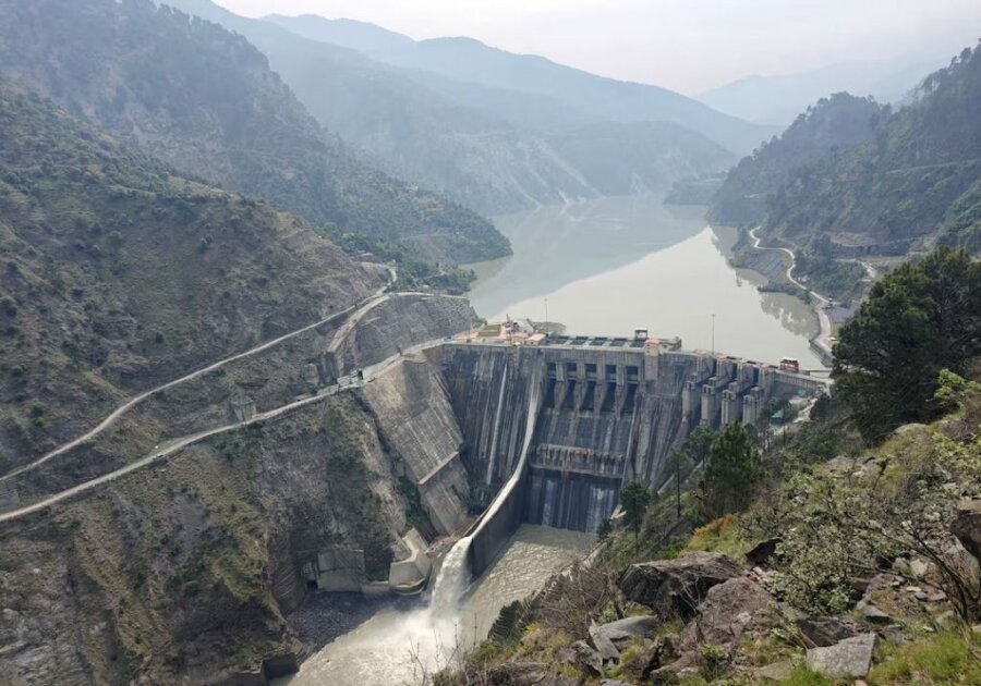 Σε λειτουργία η υψηλότερη σιδηροδρομική γέφυρα στον κόσμο