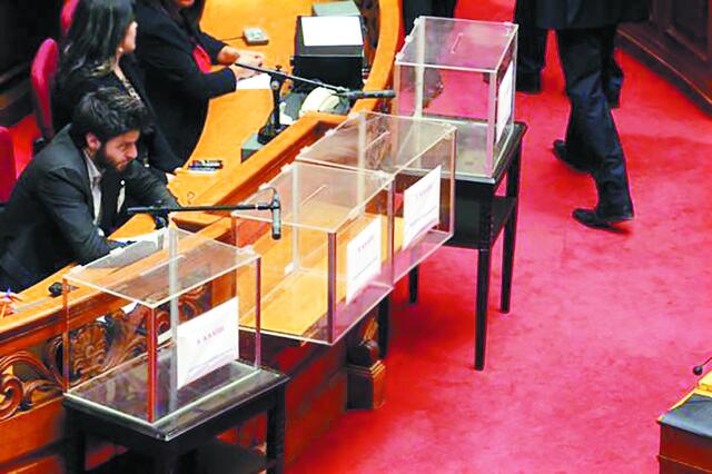 Ετερόκλητες συμμαχίες για ακόμη δύο προτάσεις