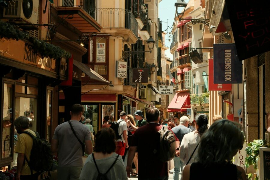 Μαγιόρκα: Βάζει φρένο στον μαζικό τουρισμό με ένα ριζοσπαστικό μέτρο