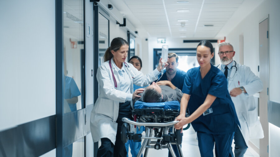 Ευαγγελισμός-Μαρτυρία: Η περίπτωση μιας 69χρονης που πέρασε 26 ώρες στα Επείγοντα