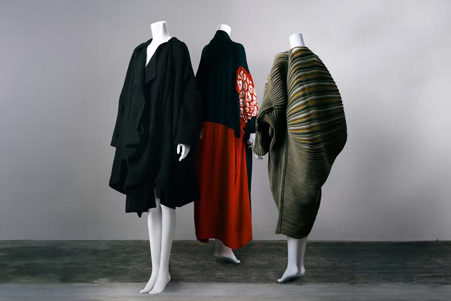 LA-MUSEUM-is-Letting-Us-Explore-Decades-of-Fashion-History-1