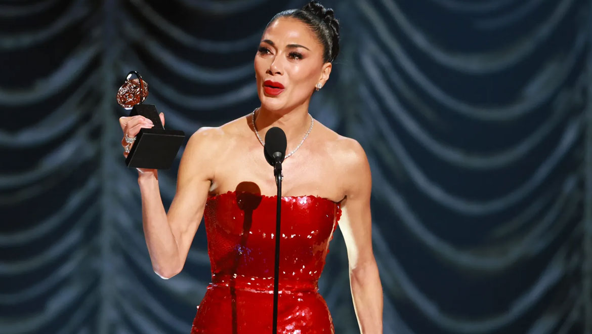 Nicole Scherzinger: Κέρδισε το πρώτο της Tony βραβείο - «Μεγαλώνοντας νιωθα ότι δεν ανήκω πουθενά»
