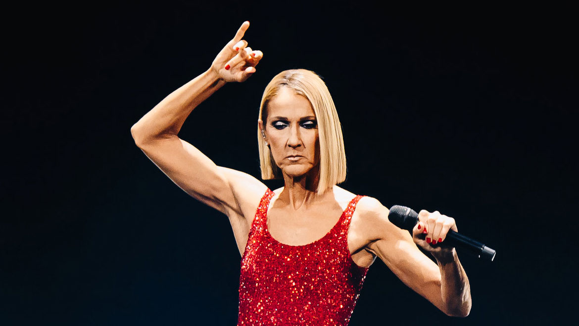 Celine Dion: Διασκέδασε στη συναυλία των Coldplay - Η αφιέρωση του τραγουδιστή