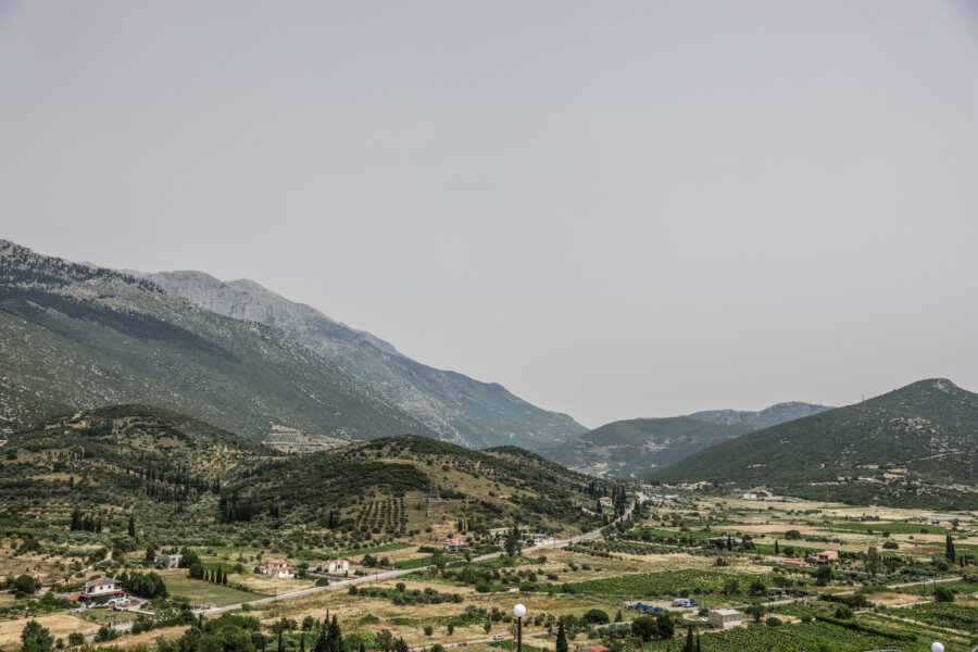 ΕΠΙΣΚΕΨΗ ΤΗΣ ΠΡΟΕΔΡΟΥ ΤΗΣ ΔΗΜΟΚΡΑΤΙΑΣ ΚΑΤΕΡΙΝΑΣ ΣΑΚΕΛΛΑΡΟΠΟΥΛΟΥ ΣΤΟ ΔΙΣΤΟΜΟ (ΘΟΔΩΡΗΣ ΜΑΝΩΛΟΠΟΥΛΟΣ/ΓΡΑΦΕΙΟ ΤΥΠΟΥ ΠΡΟΕΔΡΙΑΣ ΤΗΣ ΔΗΜΟΚΡΑΤΙΑΣ/EUROKINISSI)