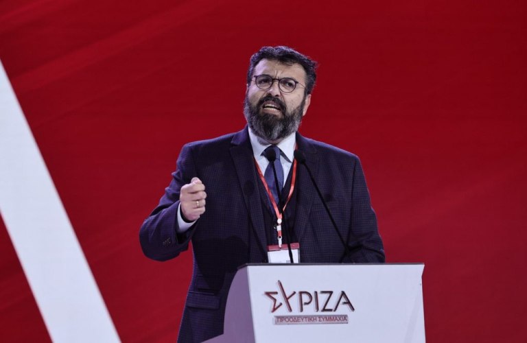 Βασιλειάδης: Αιχμές στην «τριανδρία του Φλεβάρη» – «Παρασυρθήκαμε  στο βάλτο της γελοιοποίησης και δεν ακούσαμε τον Τσίπρα»