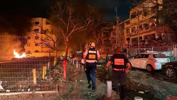 Δεκάδες τραυματίες στο Ισραήλ μετά από νέες πυραυλικές επιθέσεις του Ιράν