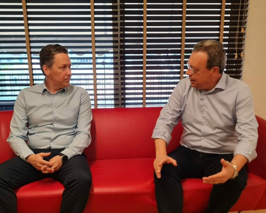 Συνάντηση του Σωκράτη Φάμελλου με τον πρόεδρο των Πρασίνων της Σερβίας, Ιβάν Κάριτς