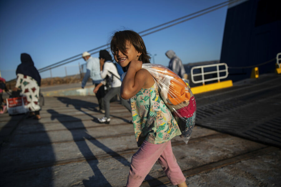 CORRECTION Greece Migrants