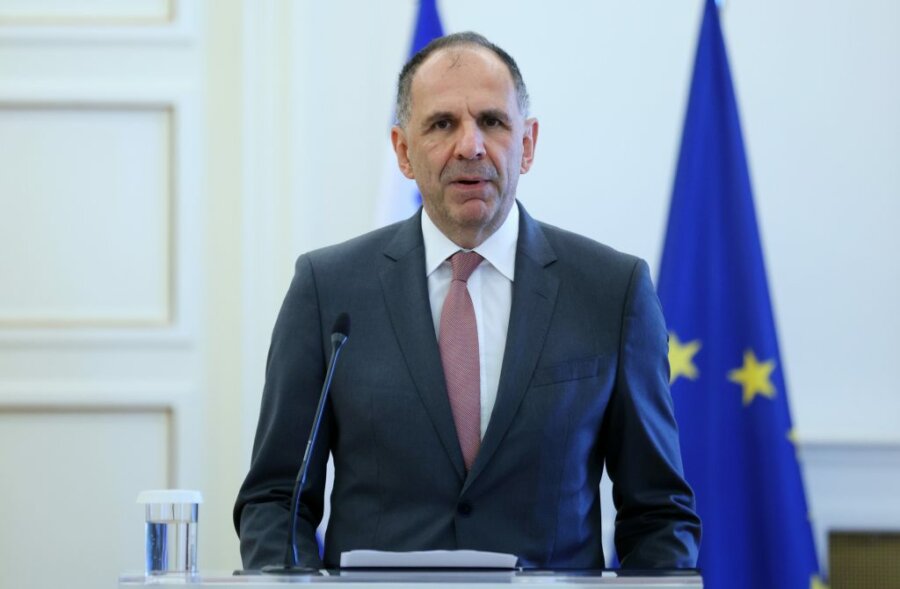 Γ. Γεραπετρίτης στο MEGA: Η Ελλάδα δεν πρόκειται να έχει ενεργό εμπλοκή σε καμία ένοπλη διαμάχη