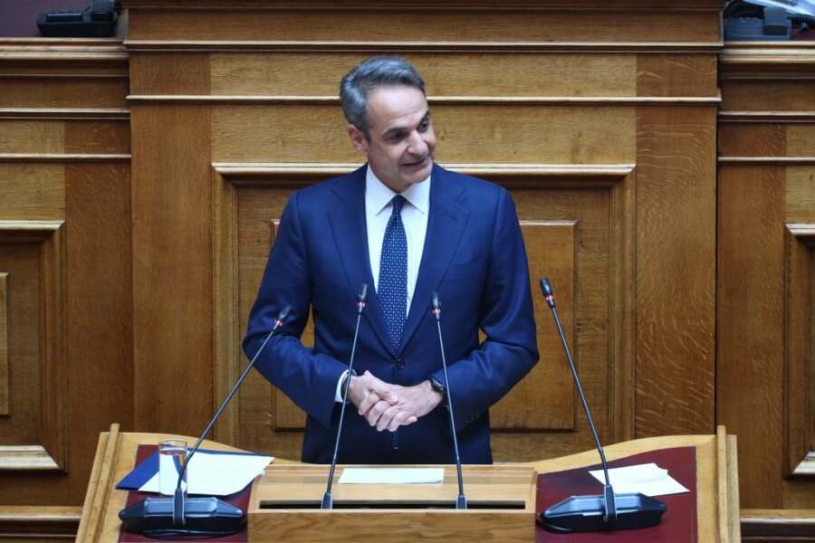 Βουλή – Κ. Μητσοτάκης: Θεωρώ την «εσχάτη προδοσία» εκτροπή του κοινοβουλευτισμού  – Στόχος σας να πέσει η κυβέρνηση Μητσοτάκη
