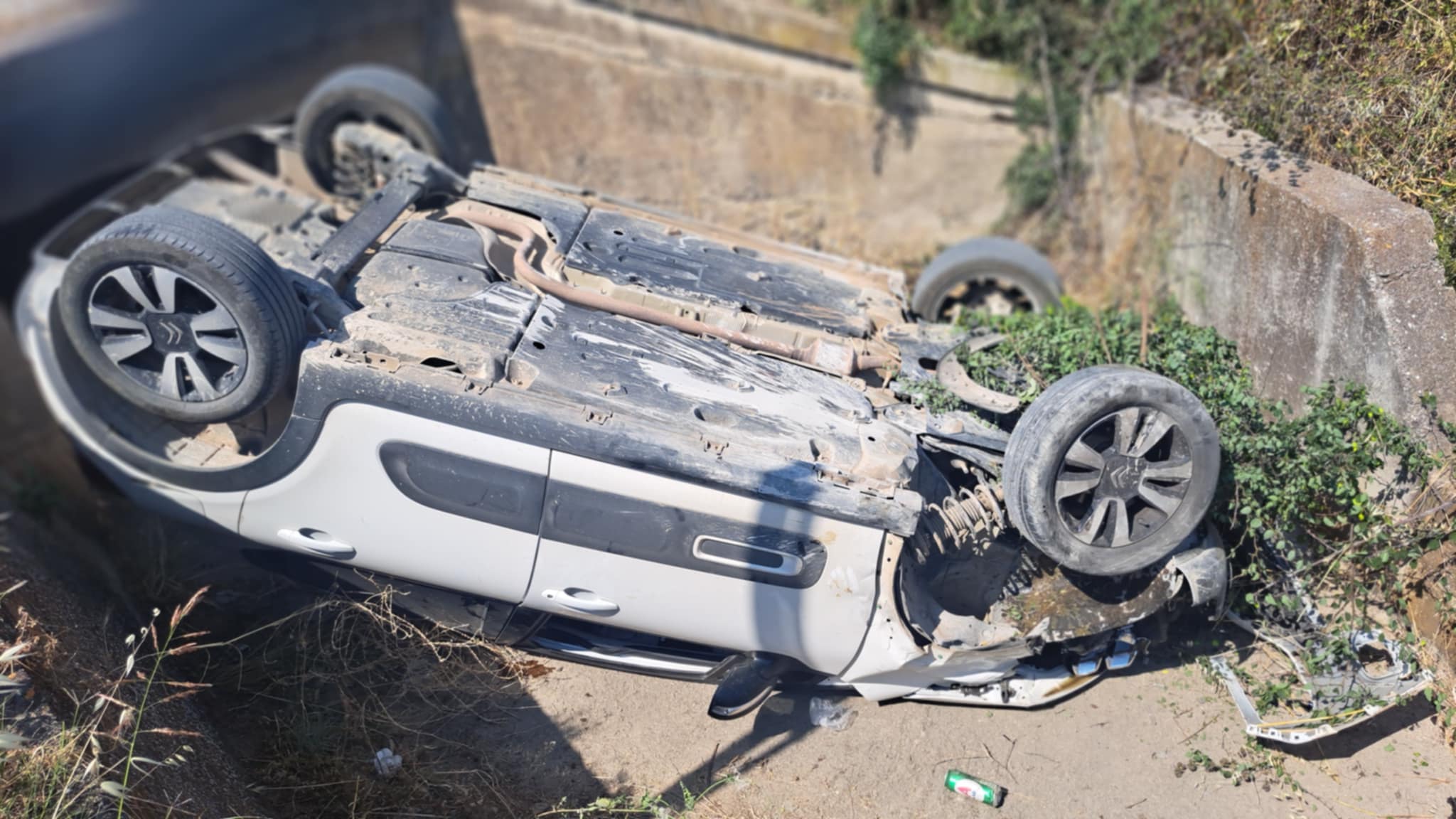 Χαλκιδική: Σφοδρό τροχαίο για τον δήμαρχο Νέας Προποντίδας - Το αυτοκίνητο που επέβαινε τούμπαρε και έπεσε σε χαντάκι