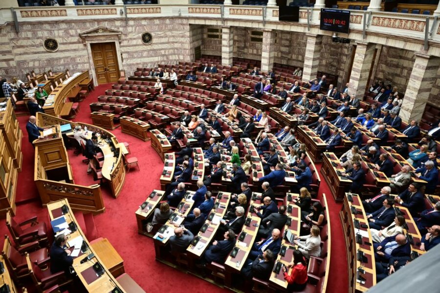 ΝΔ – ΠΑΣΟΚ: Επιχείρηση «ρελάνς» (και) με γεωγραφικά κριτήρια