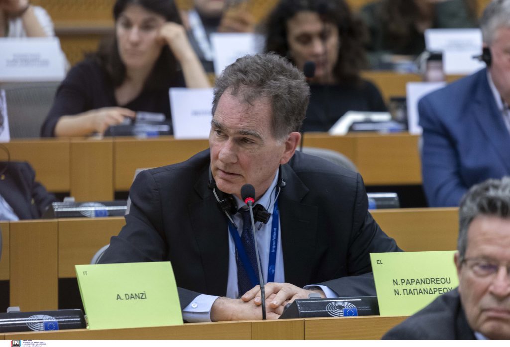 Ν. Παπανδρέου για δηλώσεις Ν. Χριστοδουλάκη: Να παραιτηθεί από τα όργανα του κόμματος αν αυτή είναι η άποψή του