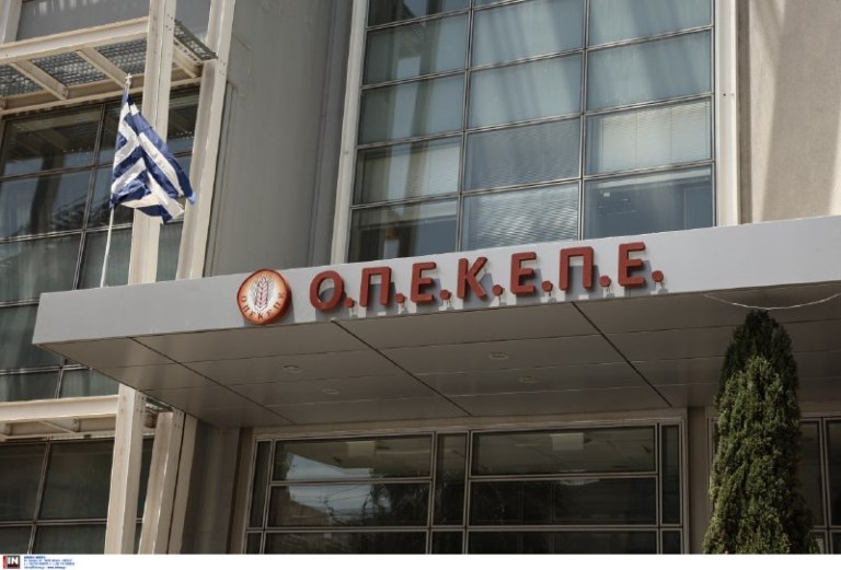ΠΑΣΟΚ για ΟΠΕΚΕΠΕ: Οι «άξιοι και άριστοι» της ΝΔ αποδεικνύονται συνεχώς ανάξιοι και βουτηγμένοι στη διαφθορά
