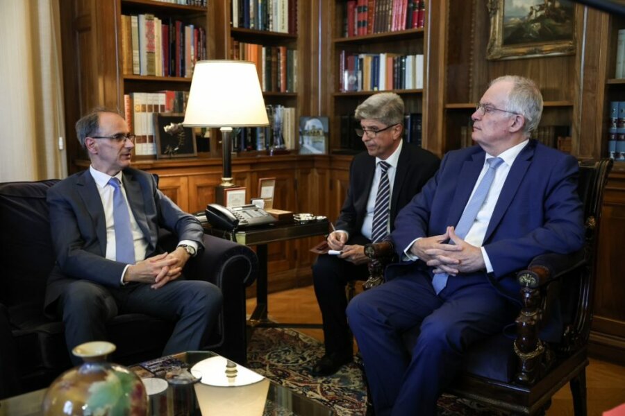 Συνάντηση του Προέδρου της Δημοκρατίας με τον Σέρβο πρωθυπουργό