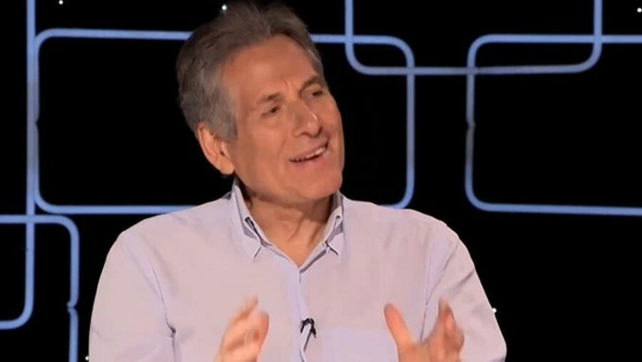 Ο Θάνος Καληώρας αποκαλύπτει για τη Τζέσσυ Παπουτσή: «Μέχρι το τέλος της ζωής της ήμουν πολύ δίπλα της»