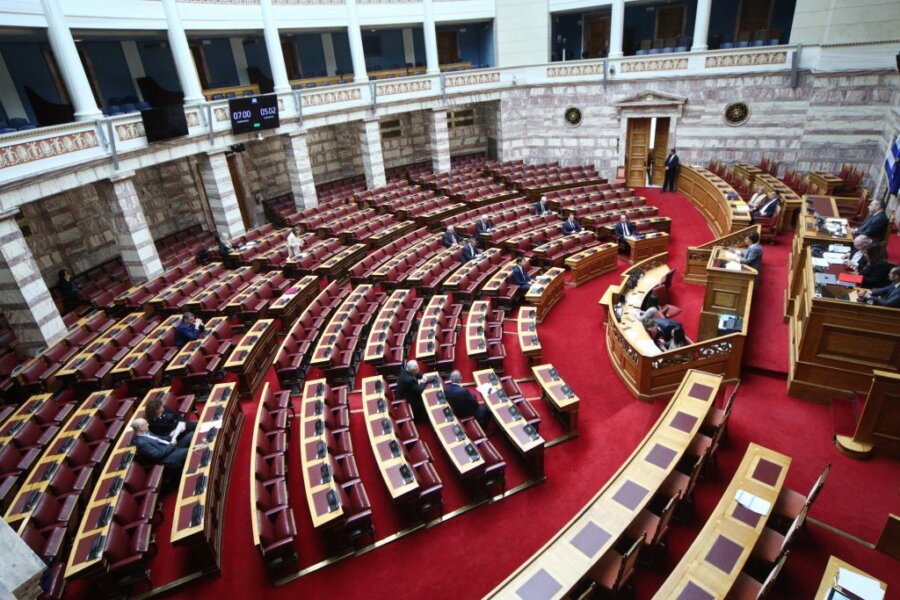 Βουλή: Με ευρύτερη πλειοψηφία ψηφίστηκε η τροποποίηση της Συμφωνίας ELIXIR