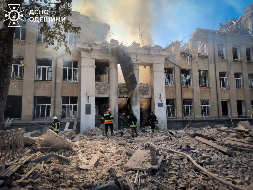 Ουκρανία: Ένας νεκρός και δύο τραυματίες από ρωσικές επιθέσεις στην Χερσώνα
