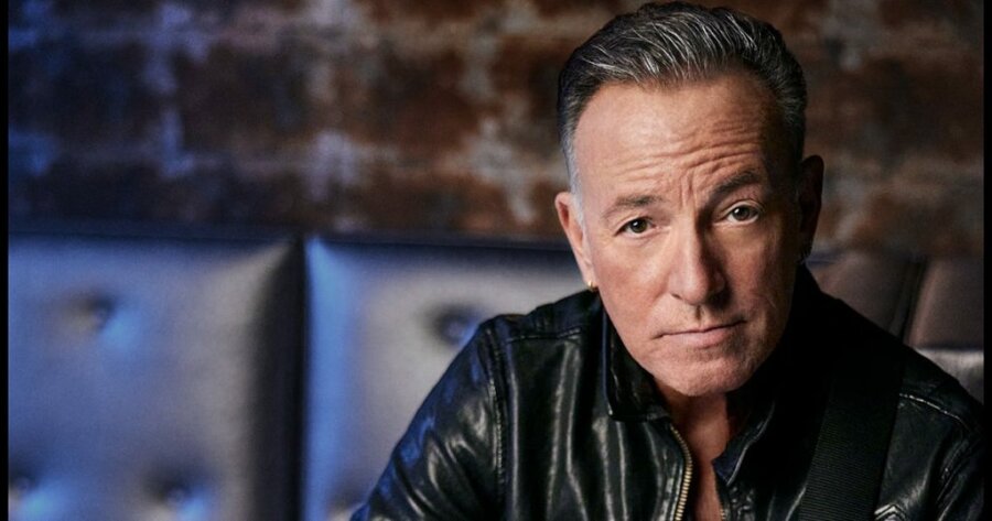 Ο Bruce Springsteen κυκλοφορεί επτά «χαμένους δίσκους» που τον βοήθησαν να διατηρήσει την «ψυχραιμία» του