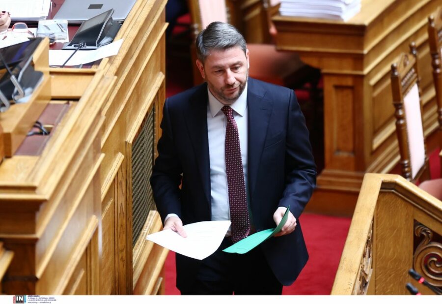 Ανδρουλάκης: Η κυβέρνηση πορεύεται για σοβαρά θέματα με επικοινωνιακούς όρους και ερασιτεχνισμούς