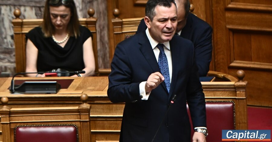 Παραιτούμαι για λόγους ευθιξίας, δεν θα επωμισθώ το βάρος...